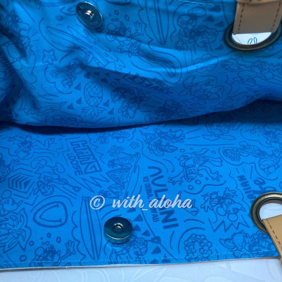 NEW DISNEY 2021 HAWAII Aulani Tote Purse - Picture 4 of 8